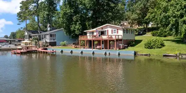 101 Drake Dr.