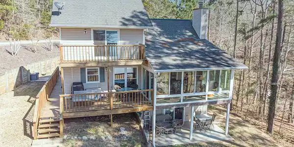 115 Misty Cove Rd