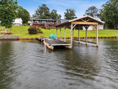 628 Amber Hill Circle