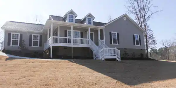 117 King  Circle