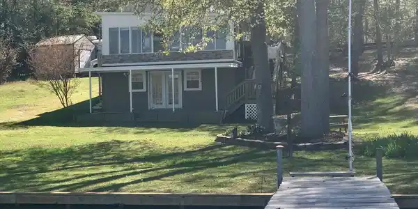 920 Old Oak Tree