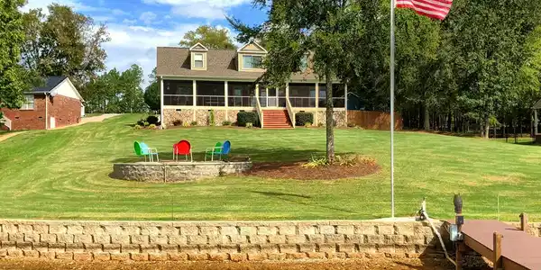 755 Summerset Bay Dr