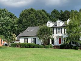 211 Heathwood Drive
