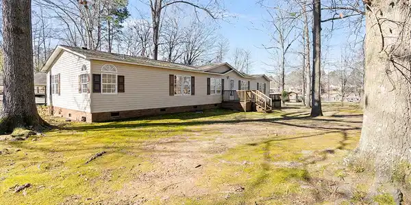 102 Dunn Lane