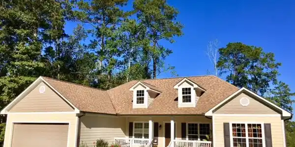406 Lakeport