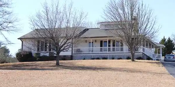 419 Stonewood