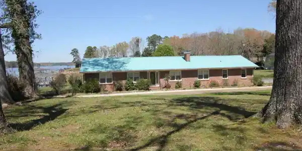 112 Port Royal Dr