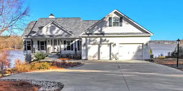 105 Free Bridge Ct