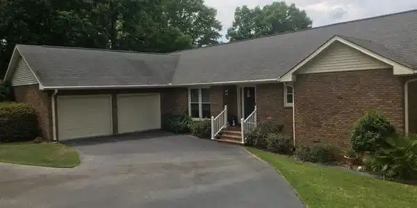 102 Surfside Cr.