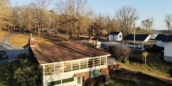 52 Oak Hollow Road