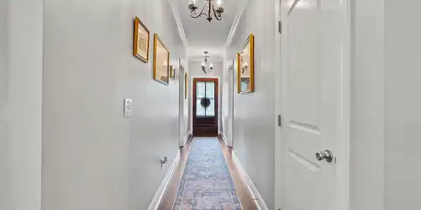 Image 2: Foyer