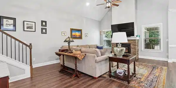 Image 4: Great Room