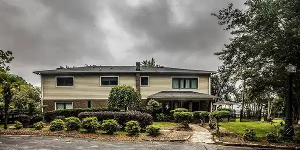 2385 Barnett Rd