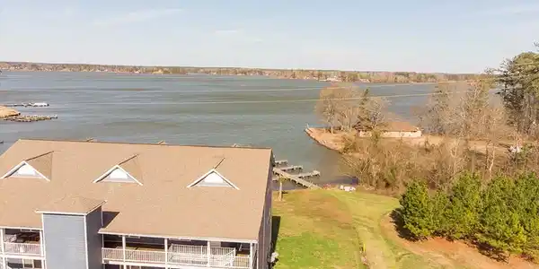 201-F Bomber Court