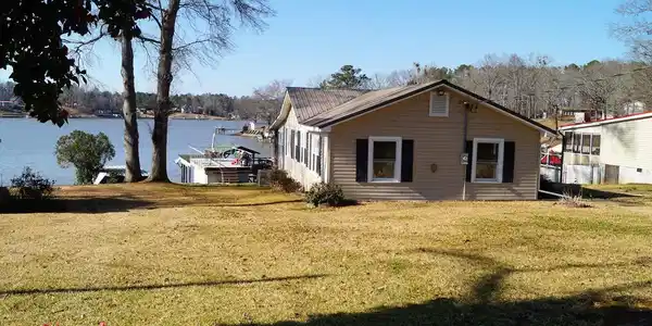 304 Ted Green Rd