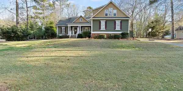 130 Pucketts Pt Rd E