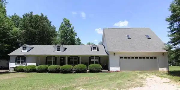 215 Rush Rd