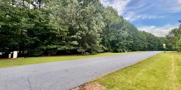 201 Harborside Dr