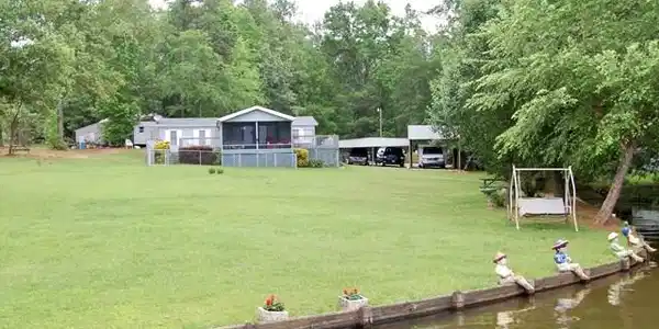 270 Lakeview Farm Road