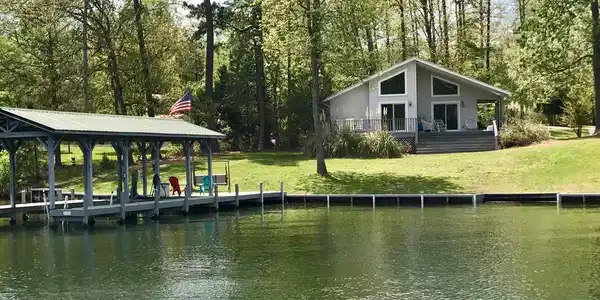 125 Baywood Circle Drive