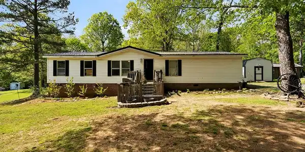 202 Pinion Dr