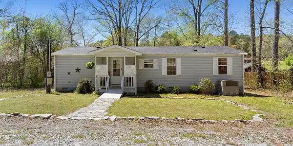 318 Hollaway cove rd