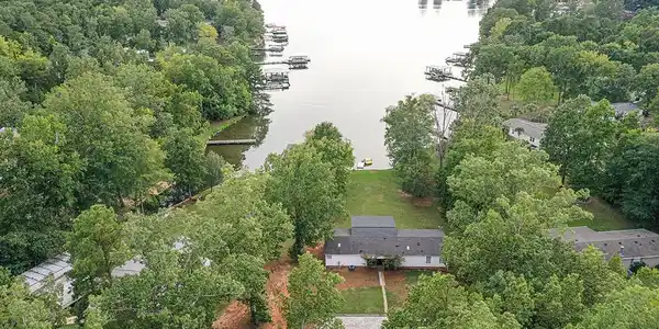 232 Lakeview Farm Road