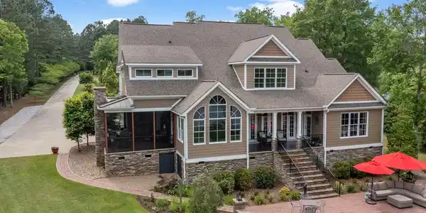 722 Eagles Harbor Drive