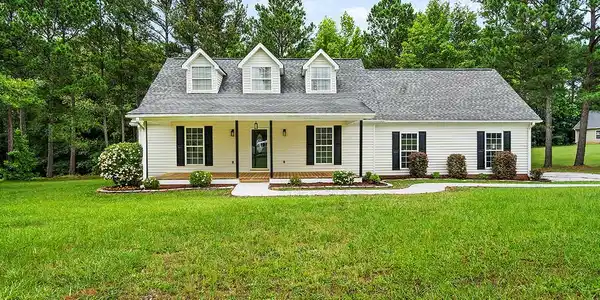 106 Arbor Ct