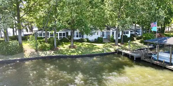 426 Herndon Dr.