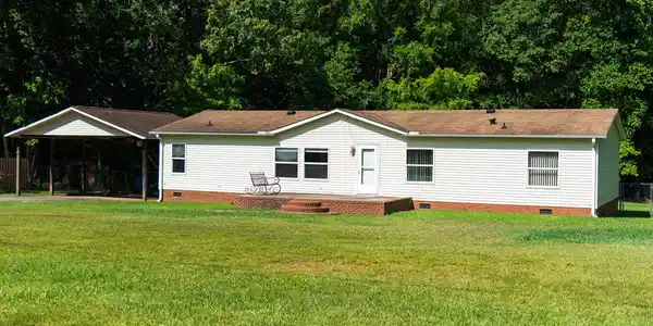 103 Phillips Circle