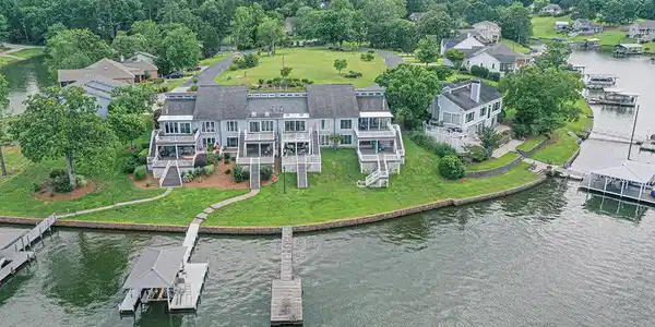 310-C Driftwood Dr