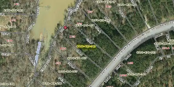 926 Eagles Harbor Dr
