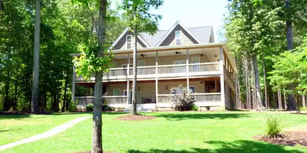2090 Summerset Bay Dr 