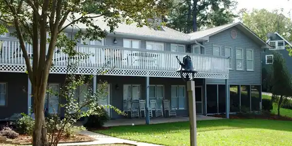 108 Surfside 