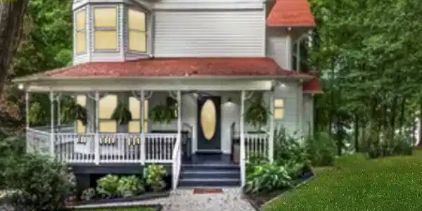 508 Eagles Harbor