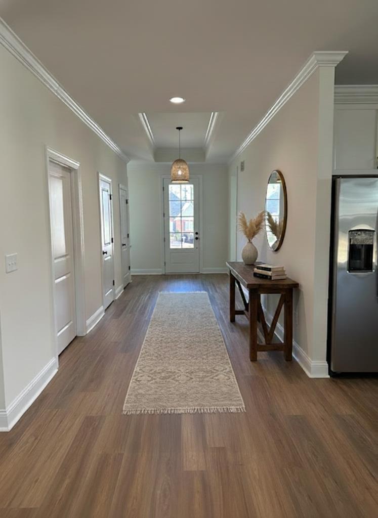 Image 3: Staged Foyer