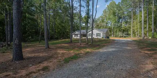 293 Cecil Dr