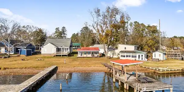 655 Forest Drive