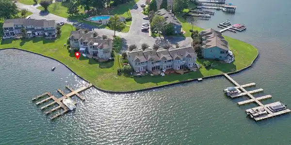 122 Lake Ridge Dr