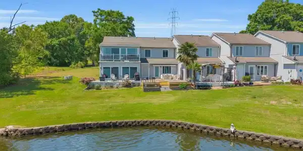 112 Lake Ridge Drive