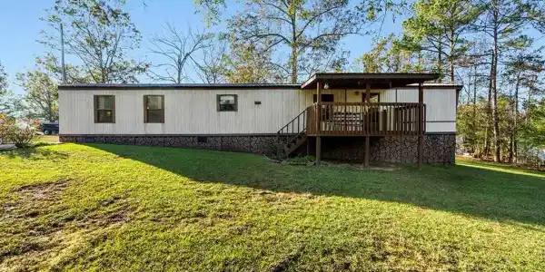 412 Virginia Circle