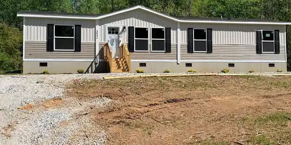 352 Burton Creekside