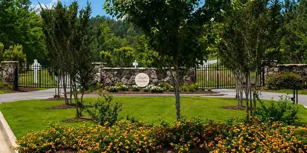 729 Eagles Harbor Dr