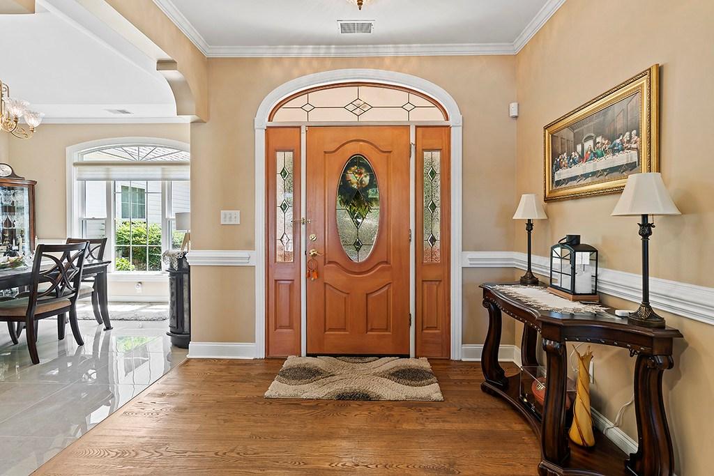 Image 4: Foyer , Entry Foyer with HW floors