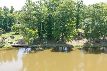 Lot 27 King Circle
