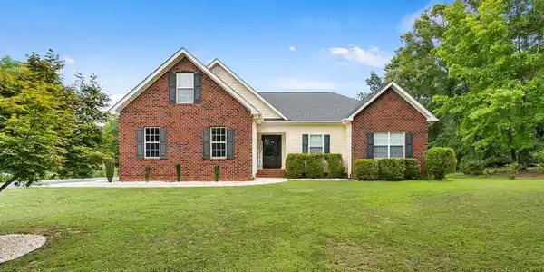 108 Persimmon Ct