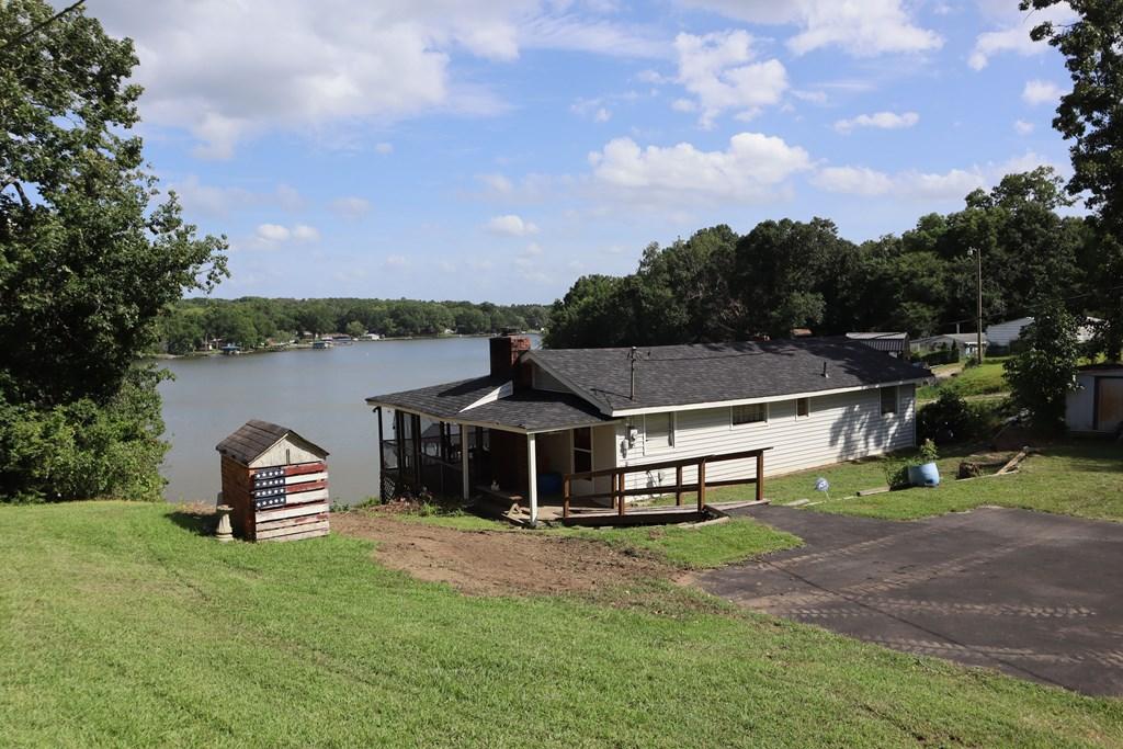 Image 4: WELCOME HOME TO LAKE TIME