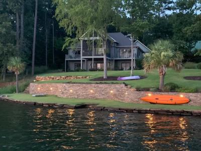 241 Point Arrowhead Circle