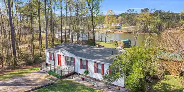 11 Fawn Ct